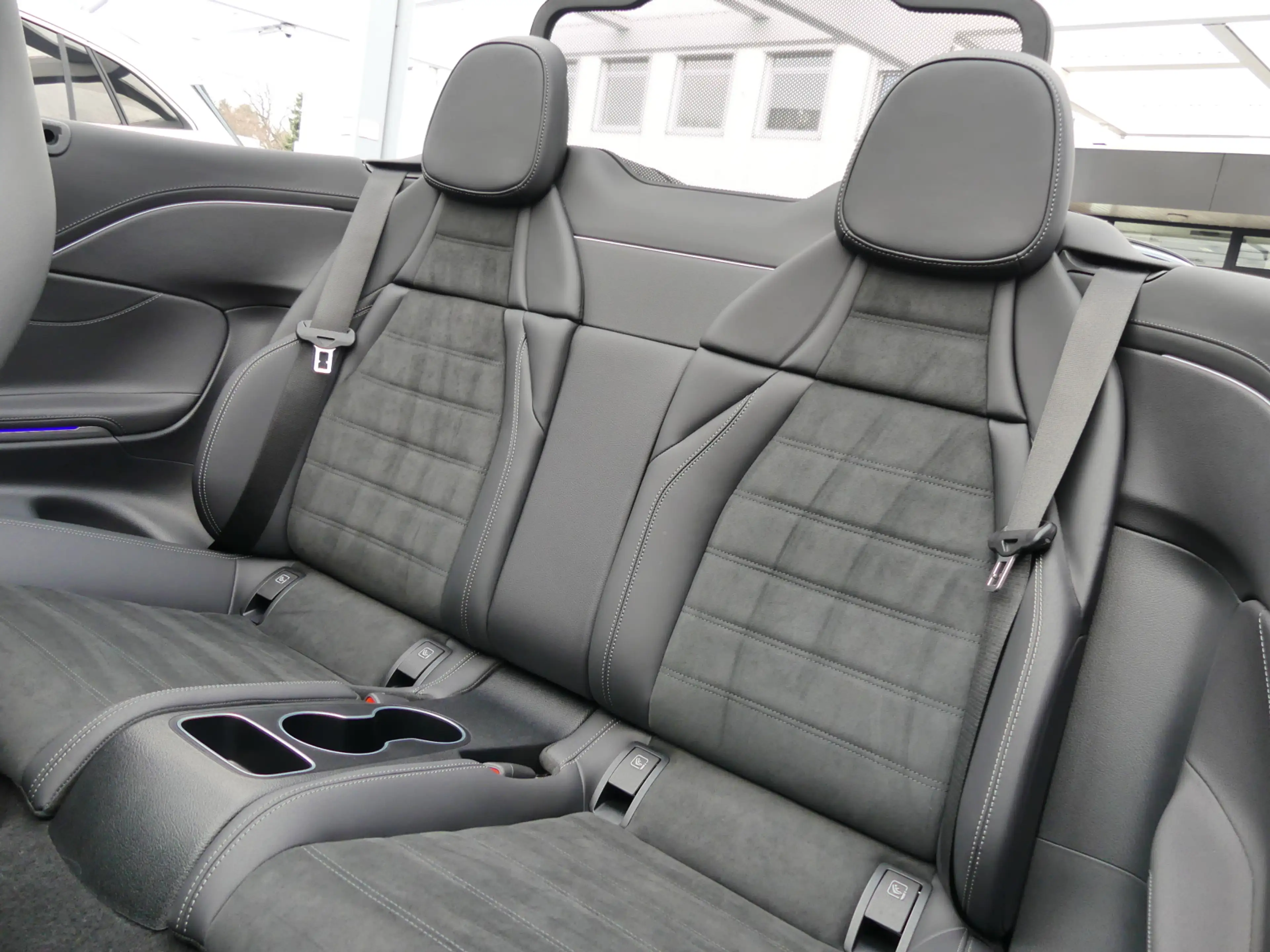 Mercedes-Benz CLE 200 CLE 200 AMG Cabrio AdvancePlus+R-Kamera+Ambiente — photo 10