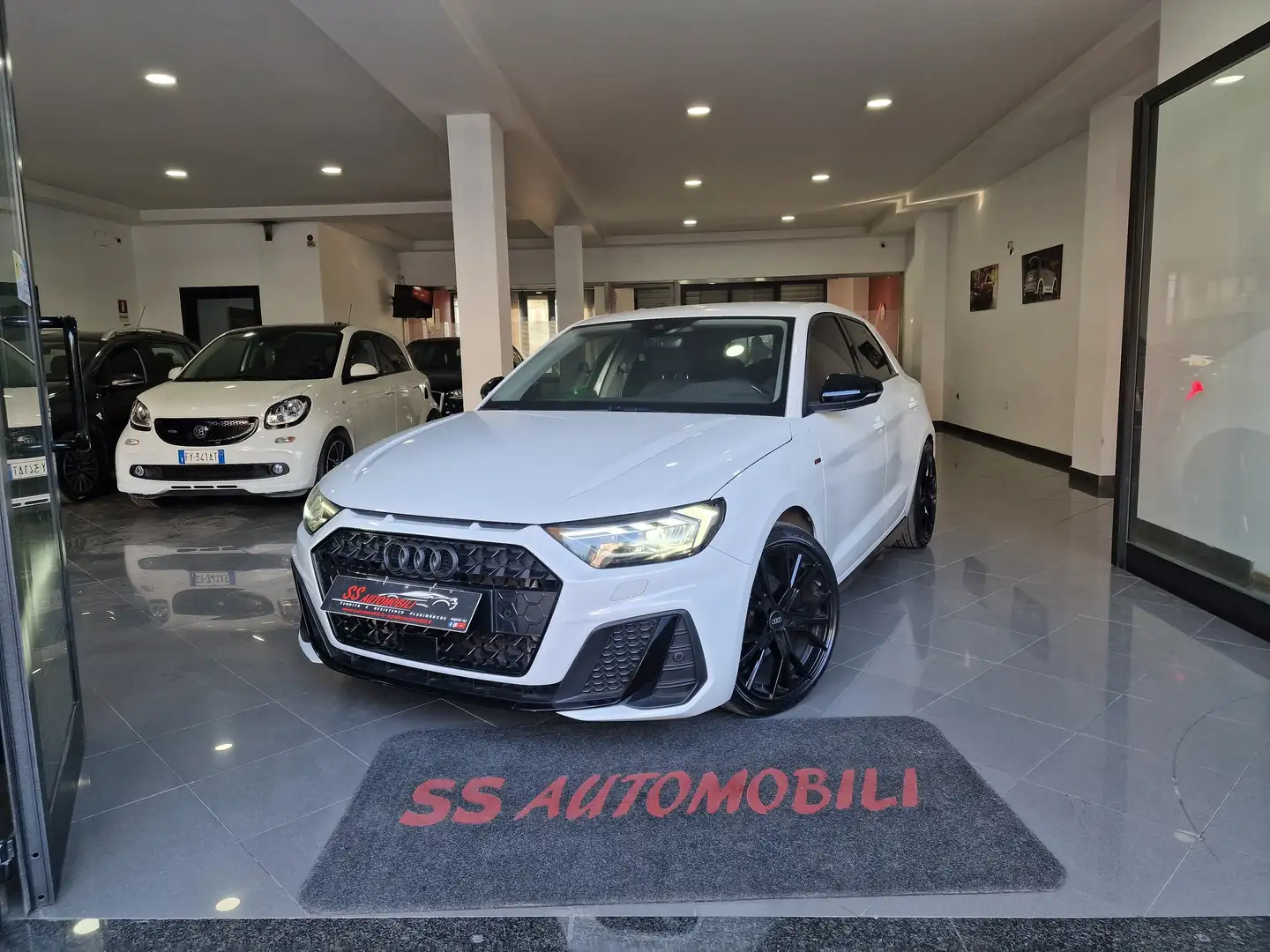 Audi A1 A1 Sportback 30 TFSI Identity Black 110cv s-tronic Bianco - 2