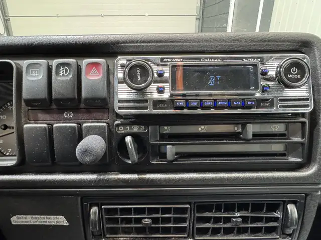 Volkswagen Golf view 14