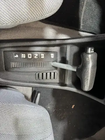 Volkswagen Golf view 13