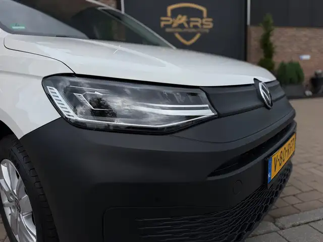 Volkswagen Caddy view 5