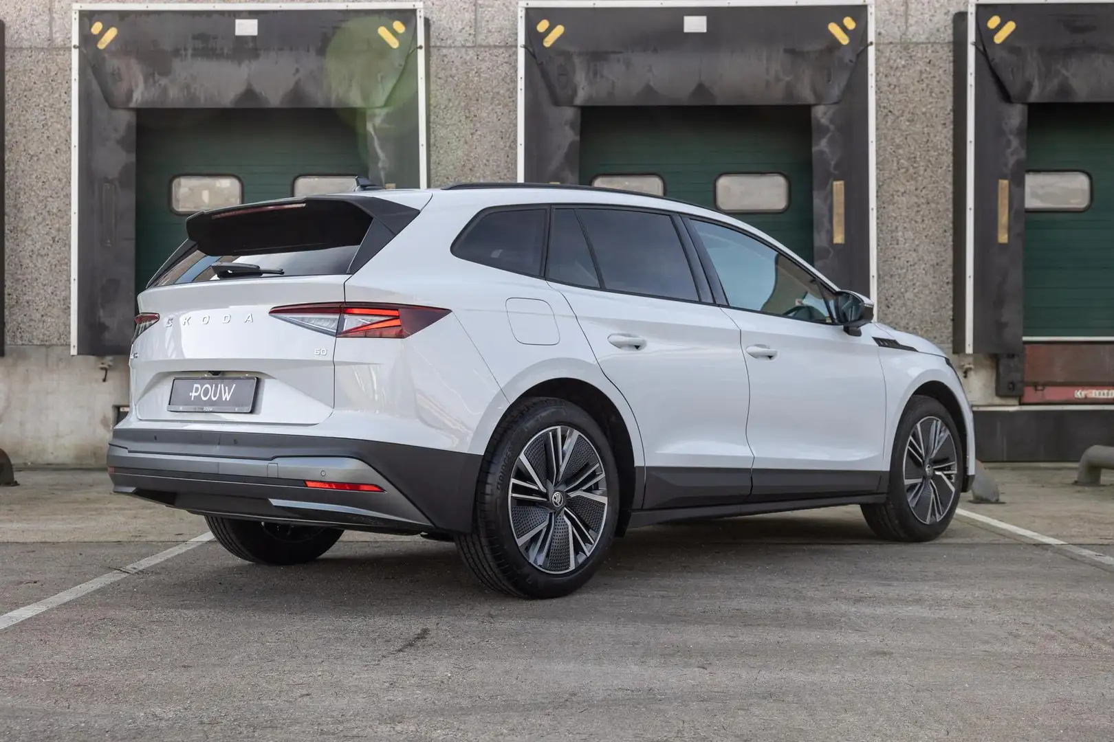 Skoda Enyaq 60 170pk Selection | Business Upgrade | 20" Velgen Wit - 2