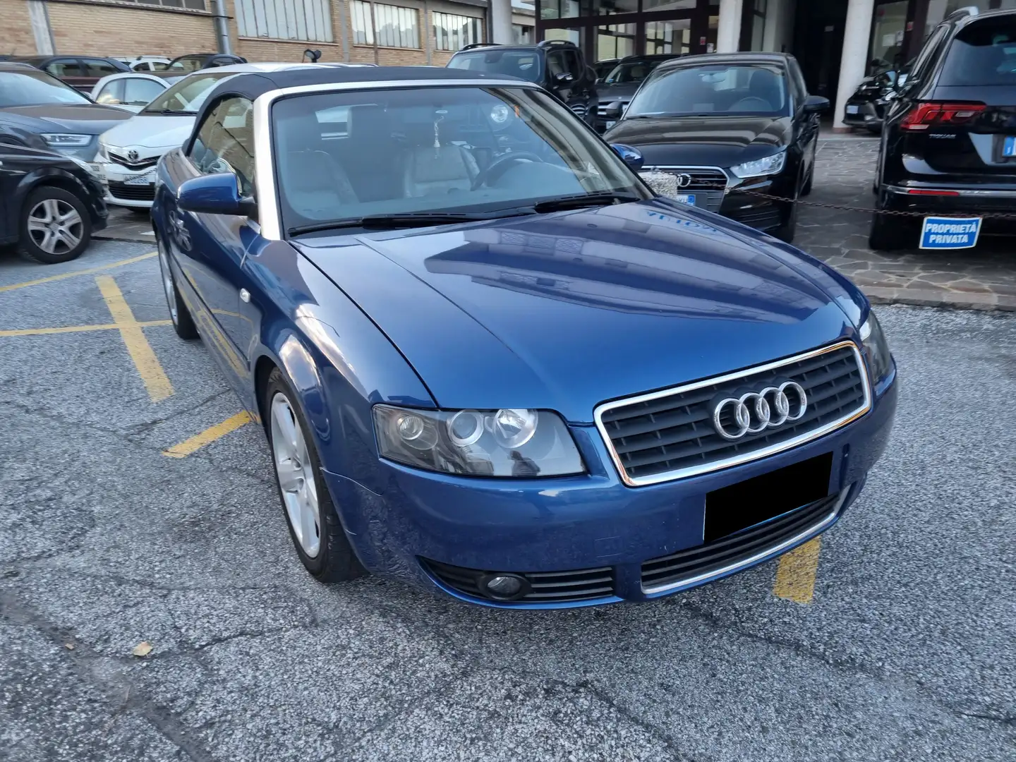 Audi A4 A4 Cabrio 2.4 V6 manuale Blu/Azzurro - 2