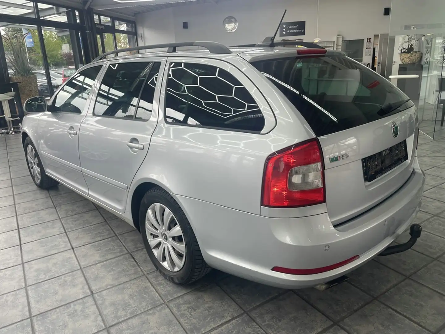 Skoda Octavia Combi 2.0 TDI RS, Leder, Navi, AHK Argintiu - 2