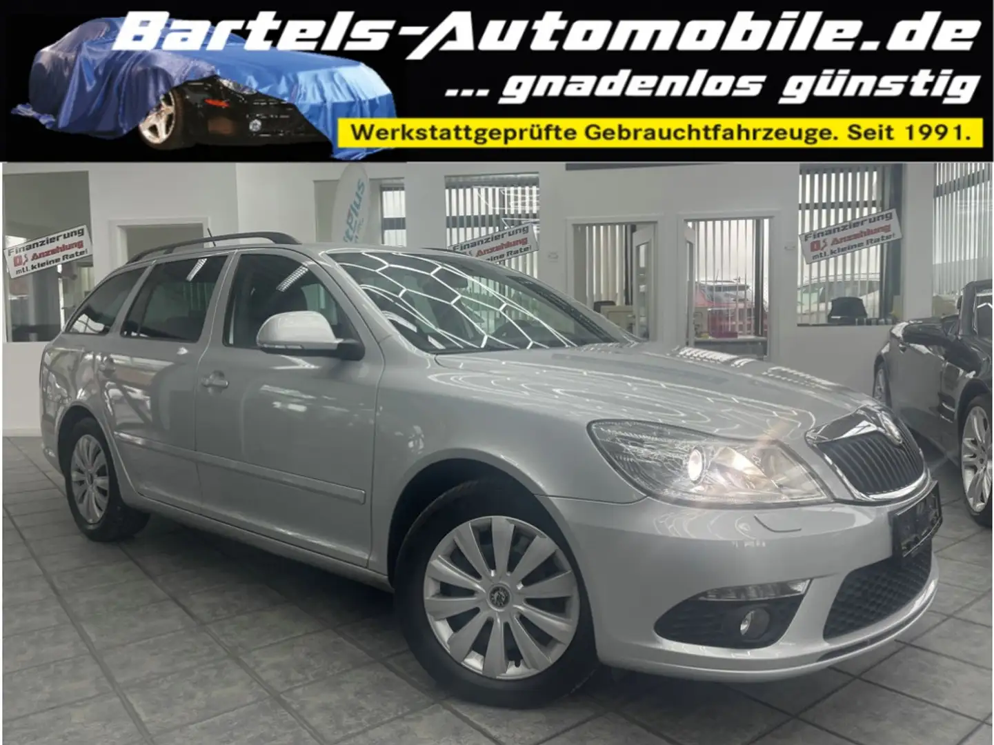 Skoda Octavia Combi 2.0 TDI RS, Leder, Navi, AHK Argintiu - 1