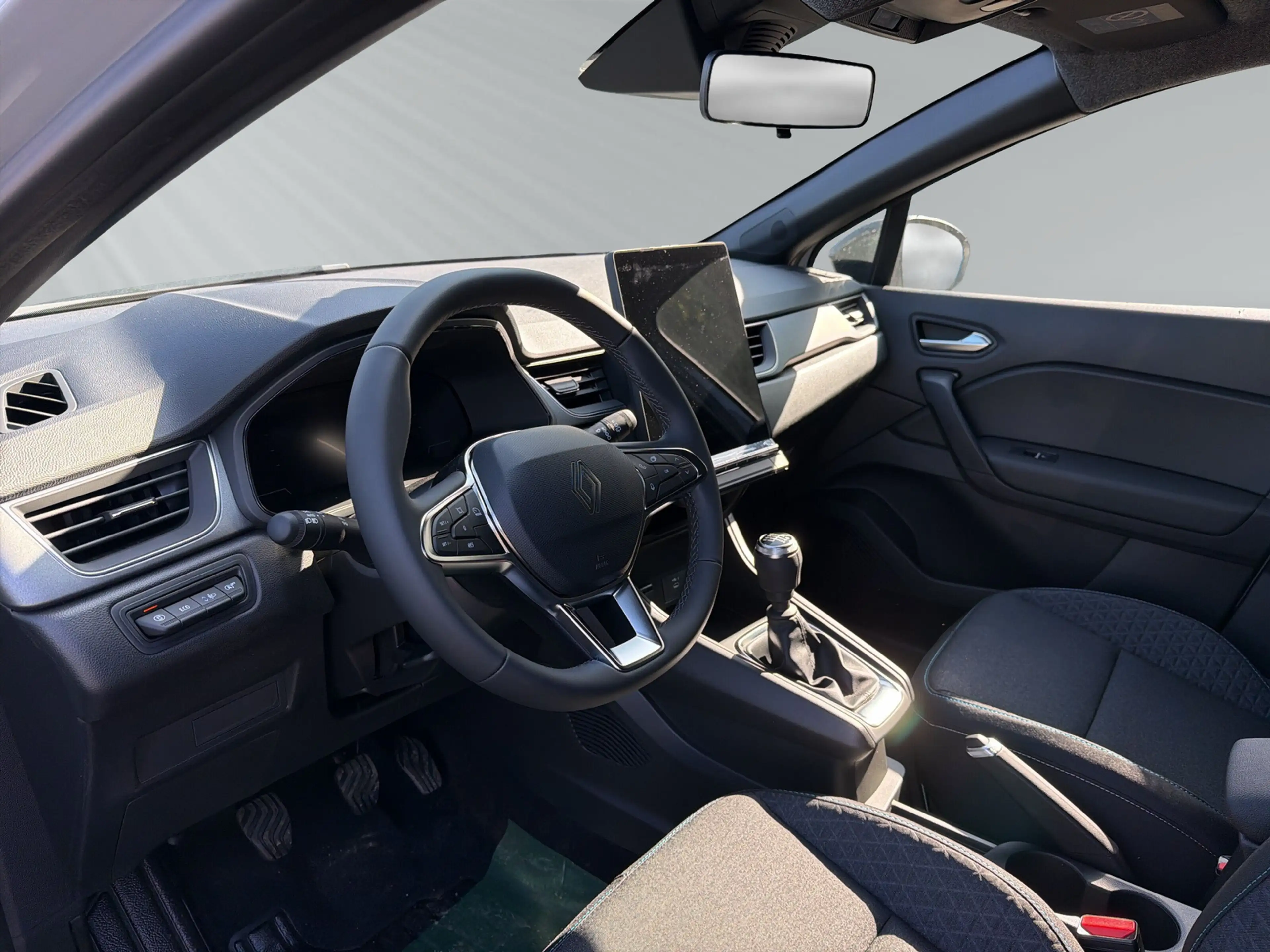 Renault Captur II 1.2 TCe 115 Evolution — photo 7