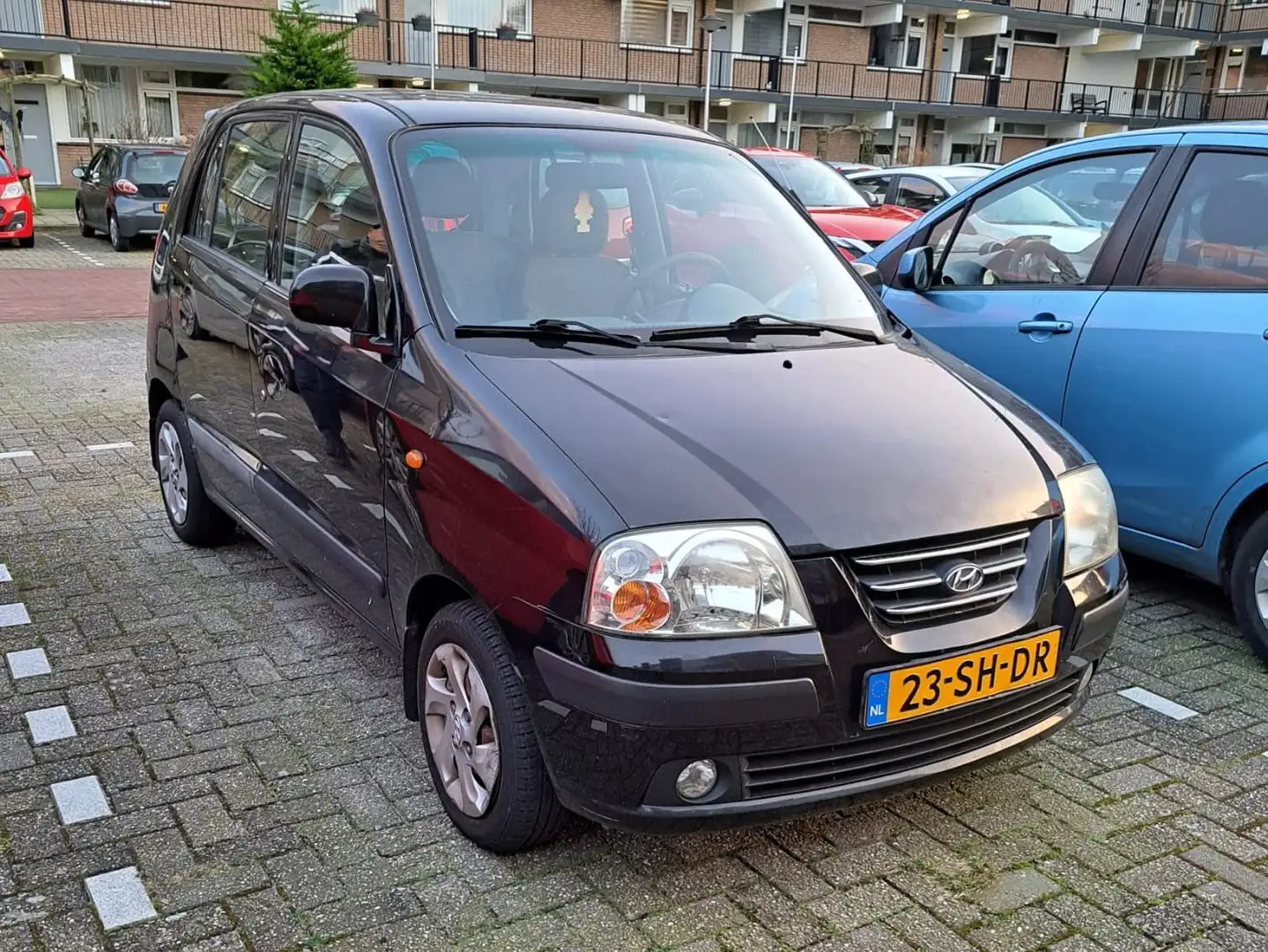 Hyundai Atos 1.1i Dynamic Negro - 1