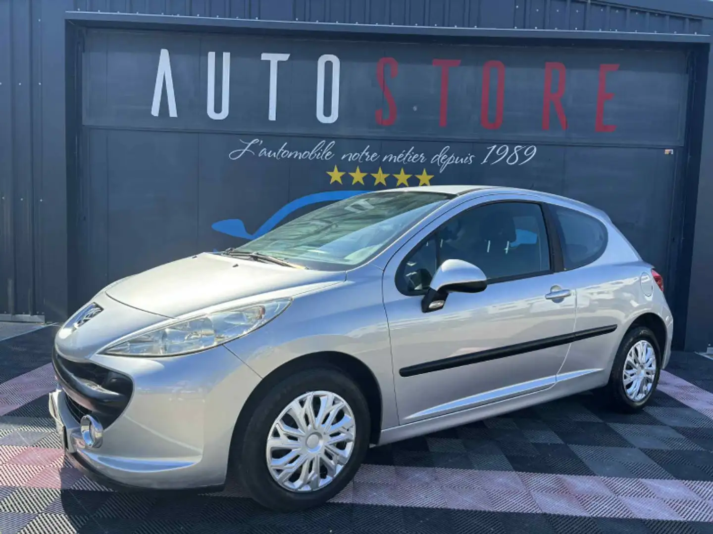 Peugeot 207 1.6 HDI90 ACTIVE 3P Grigio - 1
