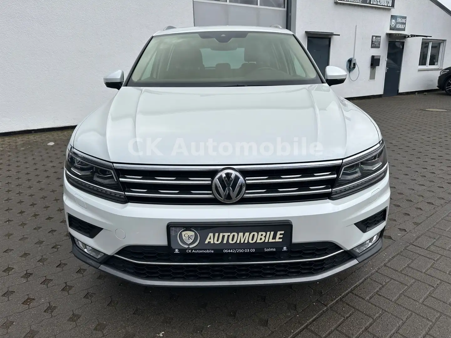 Volkswagen Tiguan Highline DSG 2.0TDI 4Motion/Head-Up/Pano Blanc - 2