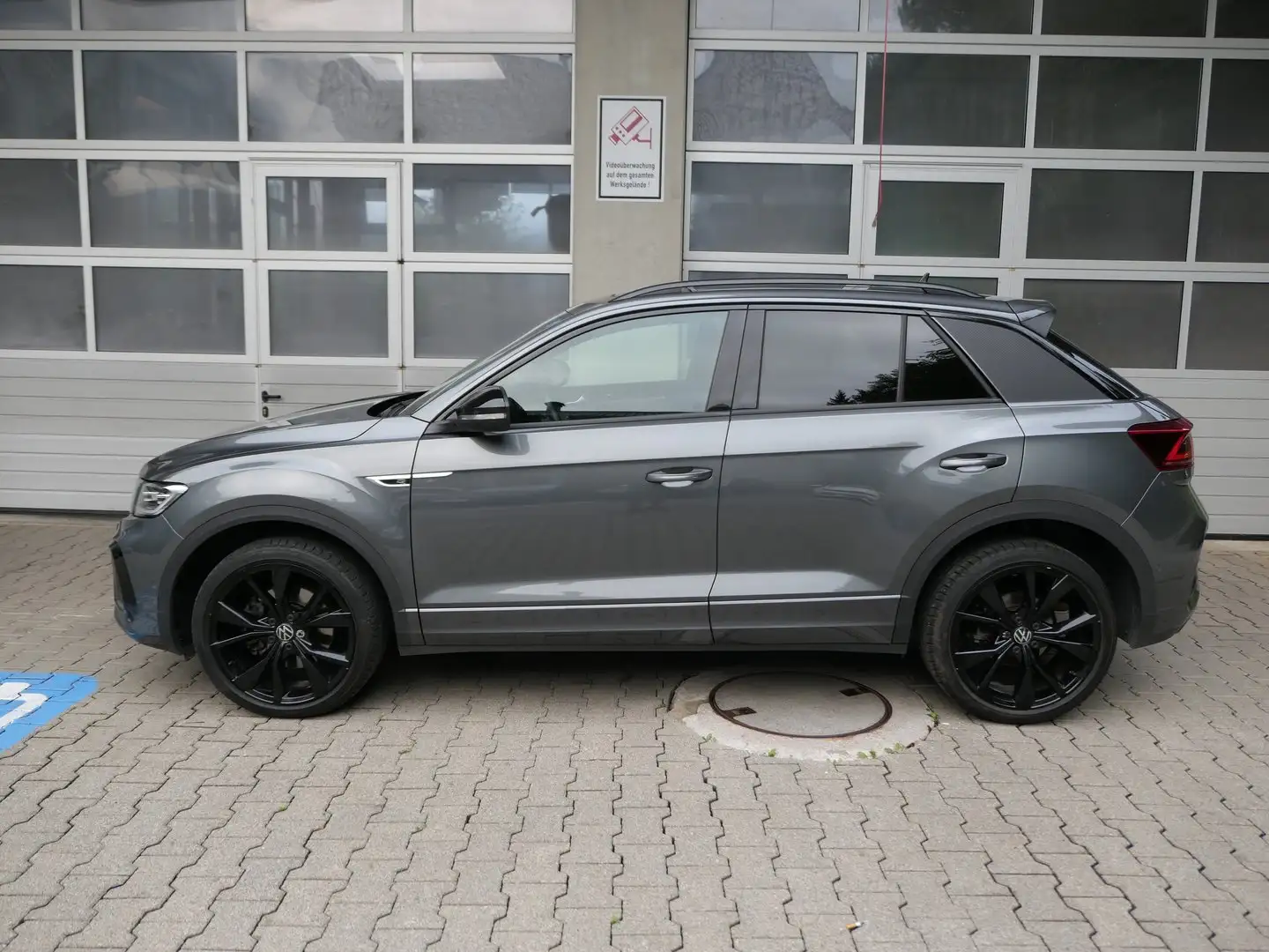 Volkswagen T-Roc R-Line TDI 4MOTION DSG Grau - 2