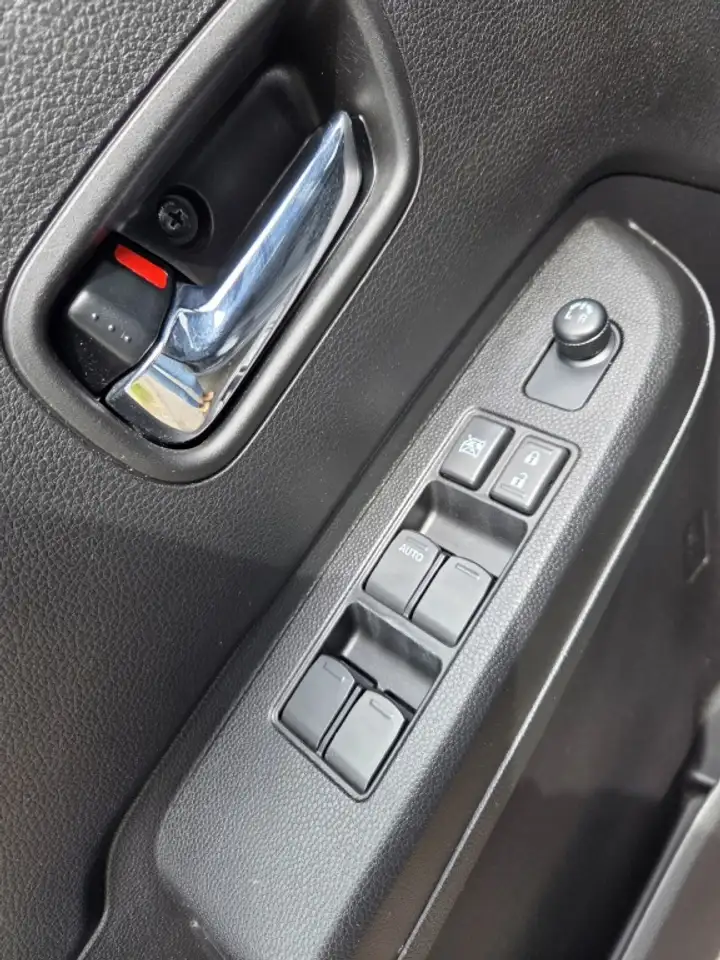 Suzuki Ignis 2024 — фото 11