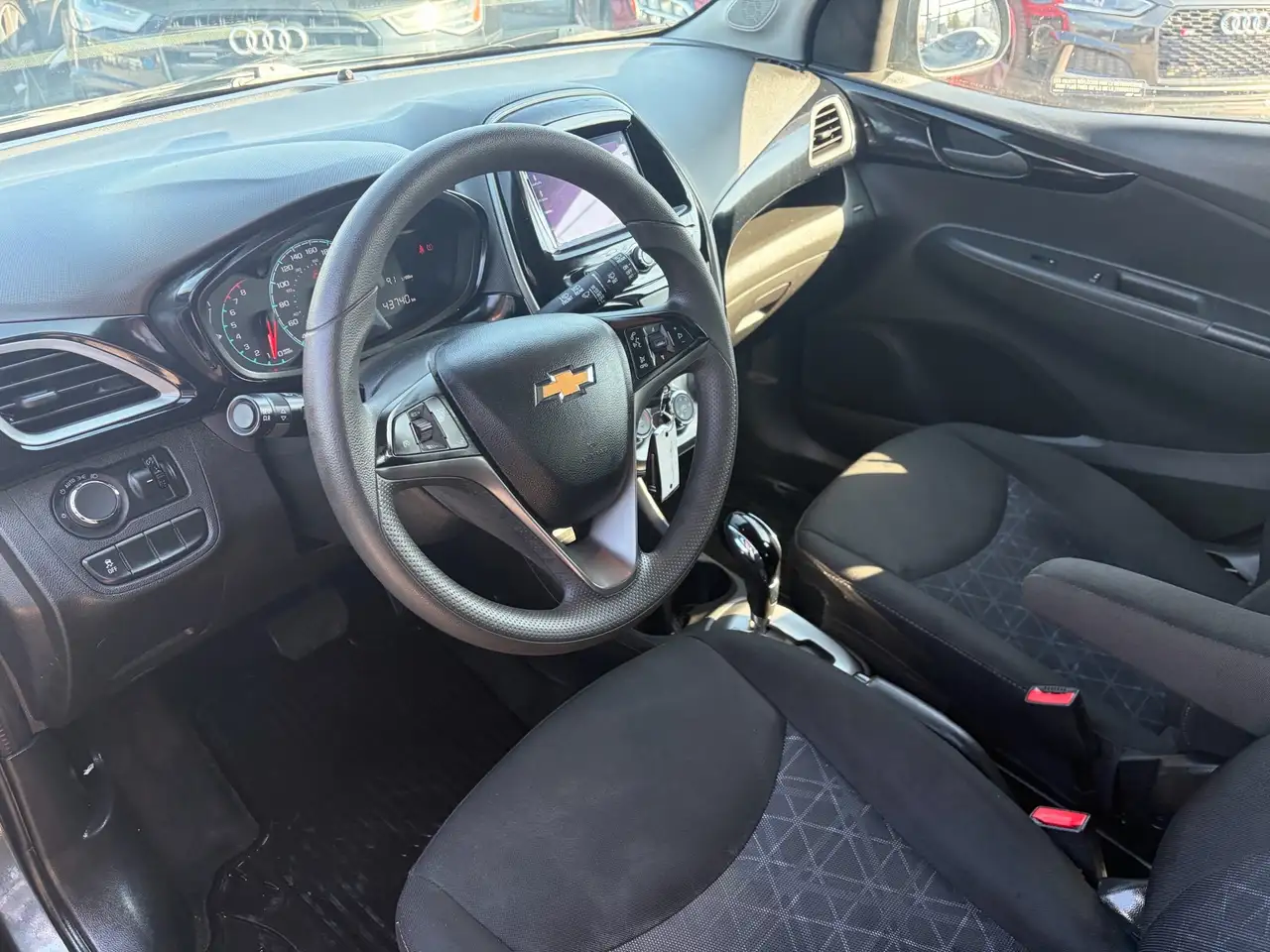 Chevrolet Spark снимка Chevrolet Spark