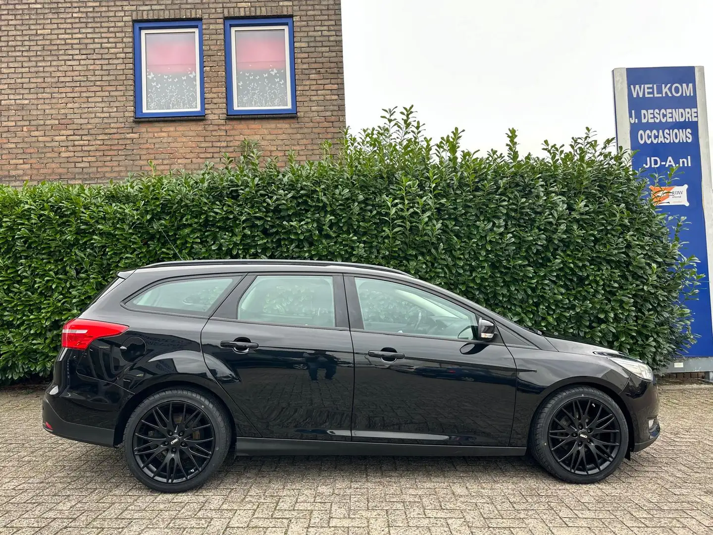 Ford Focus Wagon 1.0 First Edition Cruise C, Stoelverw, Stuur Zwart - 2