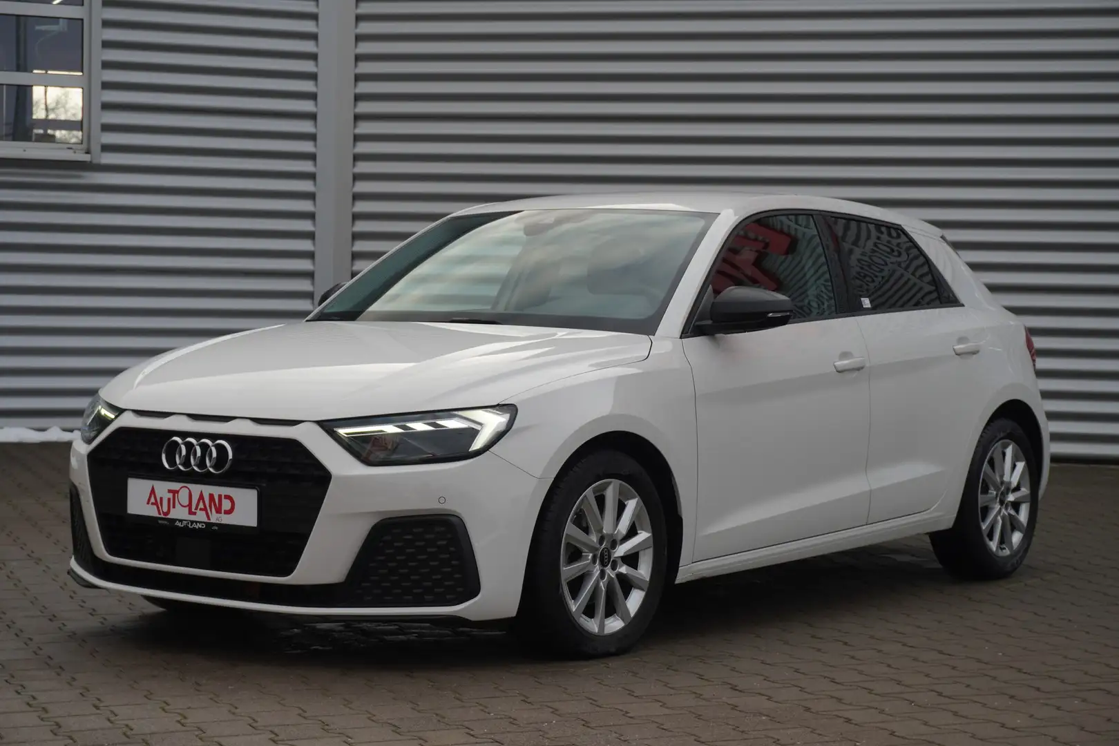 Audi A1 Sportback 30 TFSI S-Tronic LED PDC DAB USB Weiß - 2