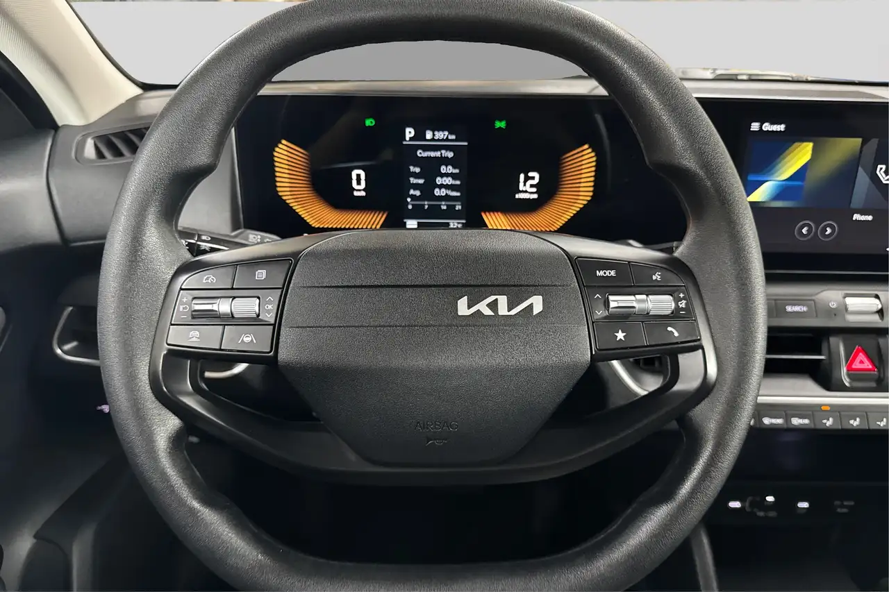 Kia K4 fotografie Kia K4