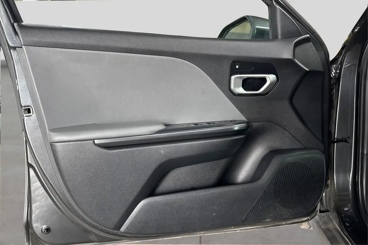 Kia K4 fotografie Kia K4