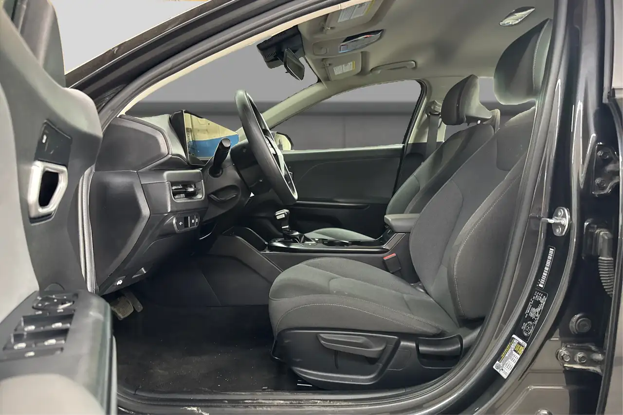 Kia K4 fotografie Kia K4