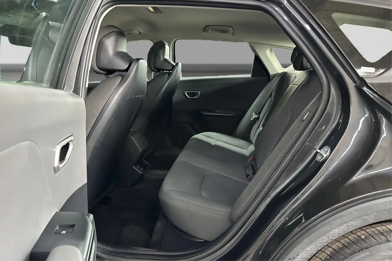 Kia K4 fotografie Kia K4