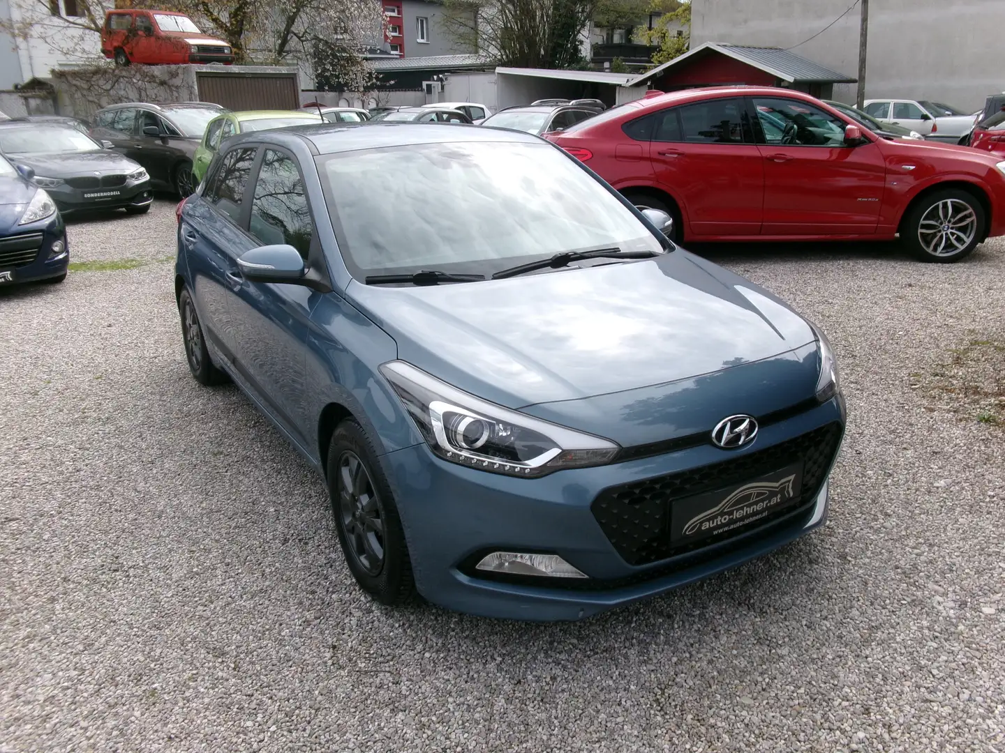 Hyundai i20 i20 1,25 Edition 25 Blau - 2