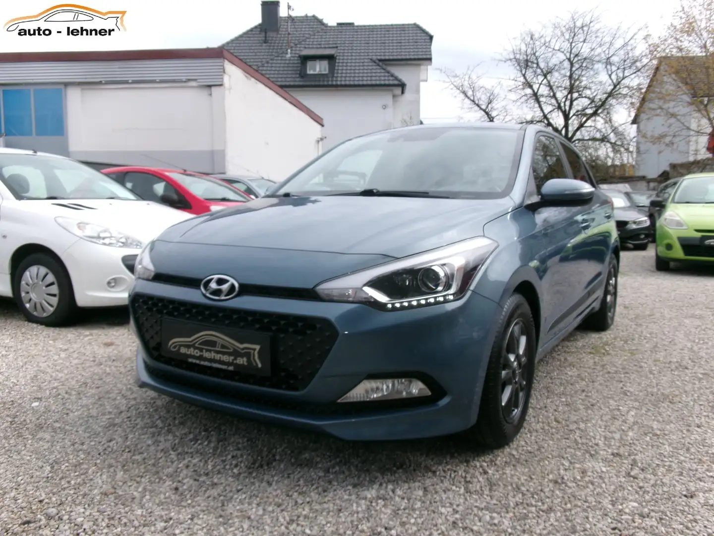 Hyundai i20 i20 1,25 Edition 25 Blau - 1