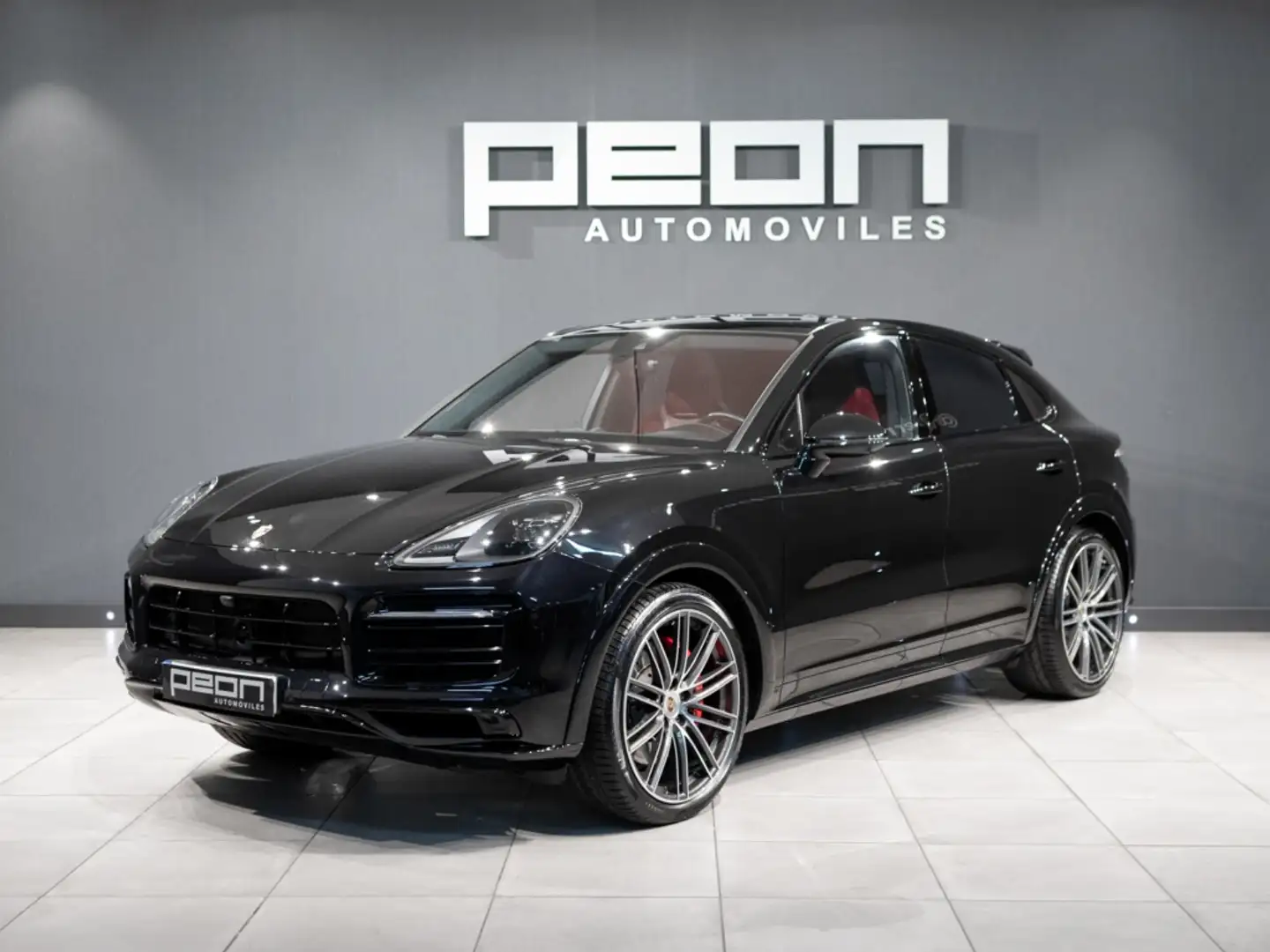 Porsche Cayenne Coupé GTS Negro - 1