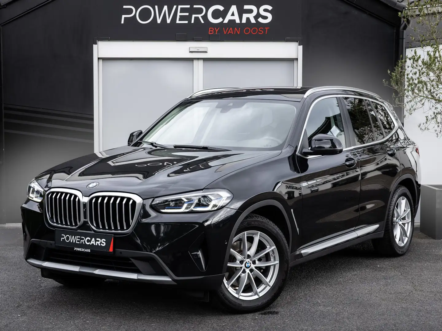 BMW X3 xDrive20d | PANO | LEDER | LASER | 360 | Noir - 1