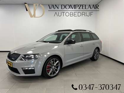 Skoda Octavia Combi 2.0 TDI RS / 225 PK AUTOMAAT / LEDER / PANOD