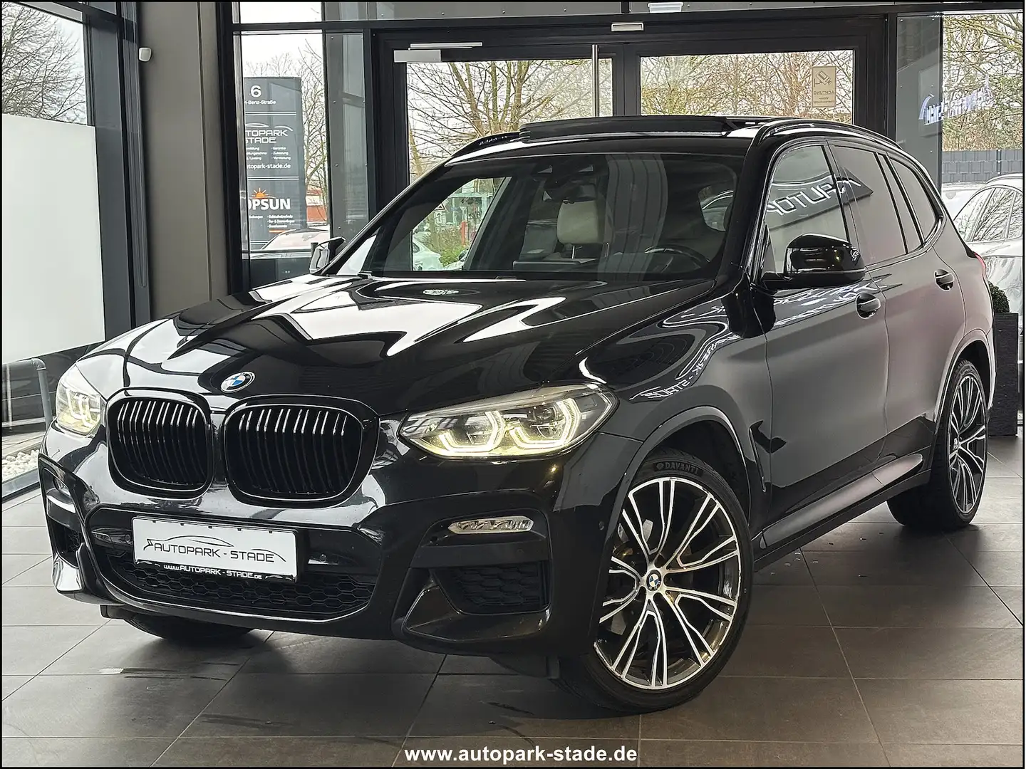 BMW X3 xDrive 20d M Sport Pano HUD Mem LED AHK Kam Nero - 2