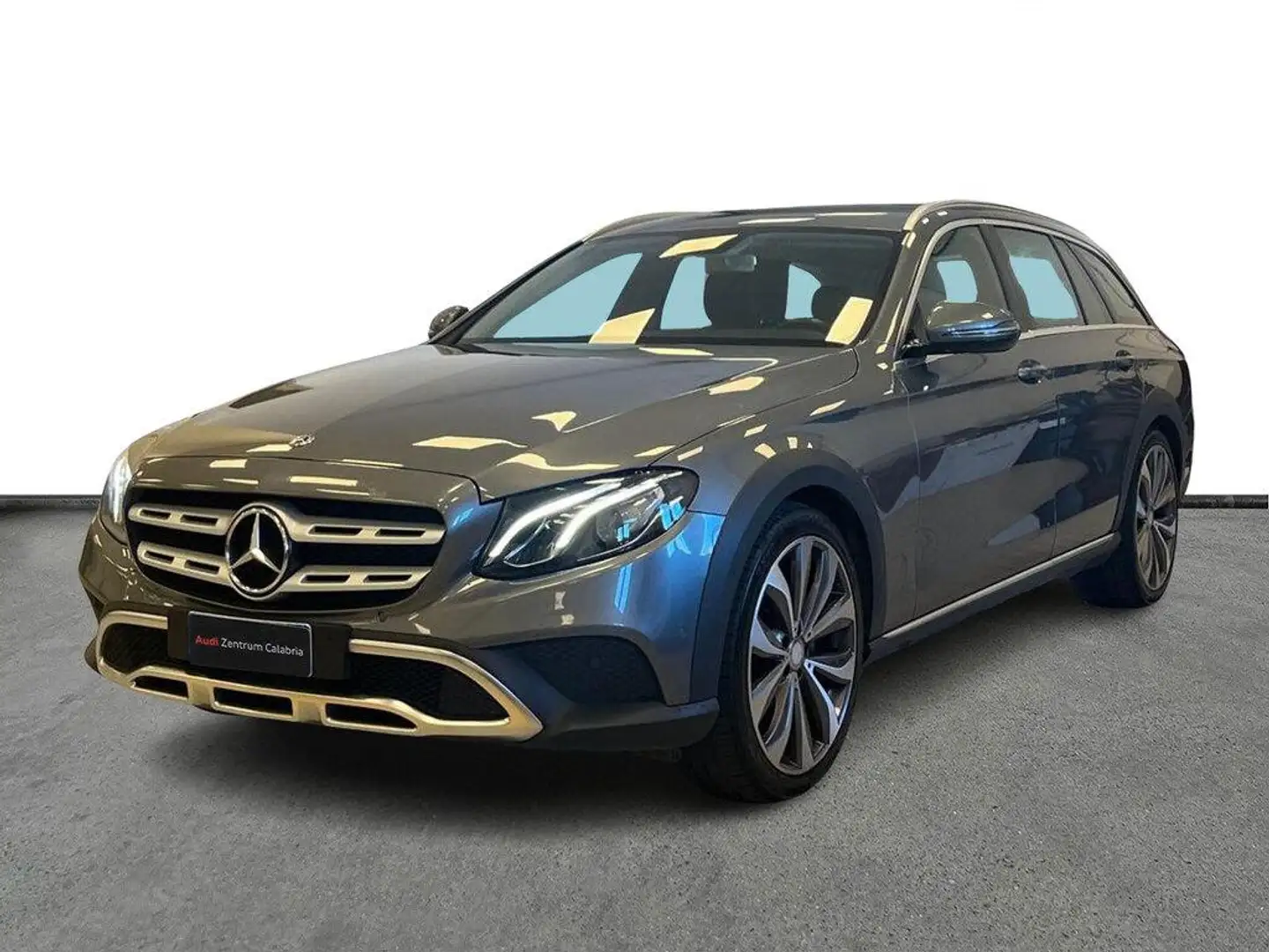 Mercedes-Benz E 220 SW All-Terrain d Premium 4matic auto Grijs - 1