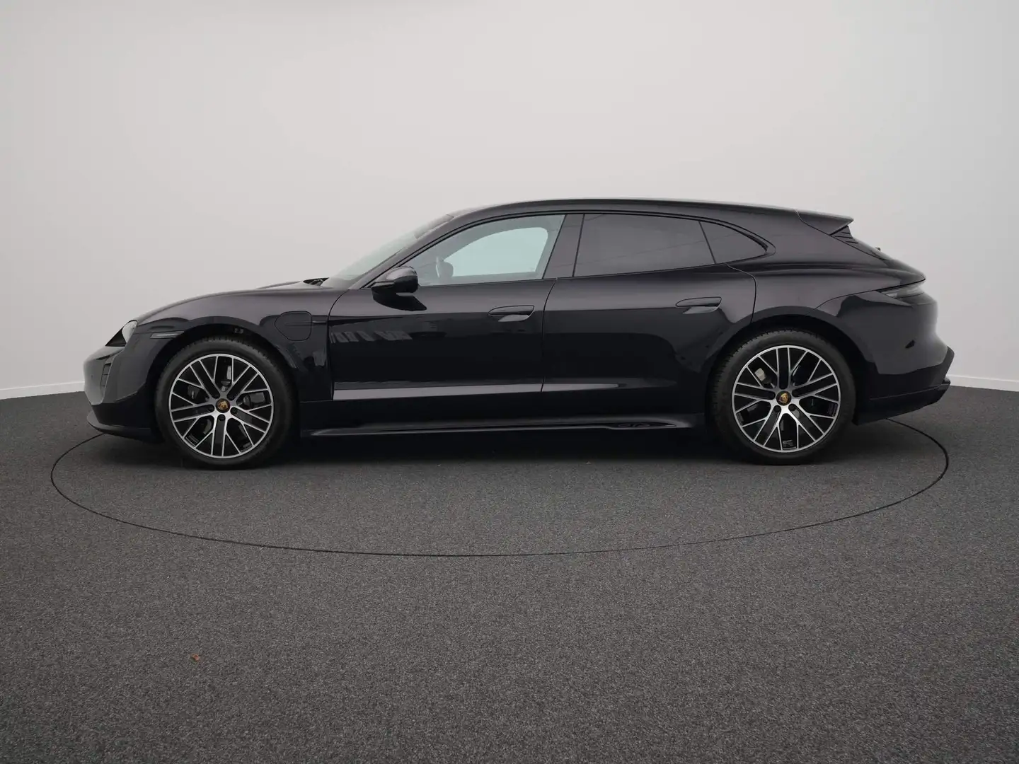 Porsche Taycan GTS Sport Turismo Zwart - 2
