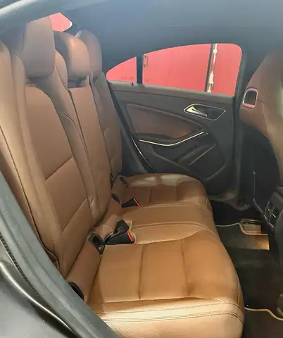 Mercedes-Benz Cla view 14