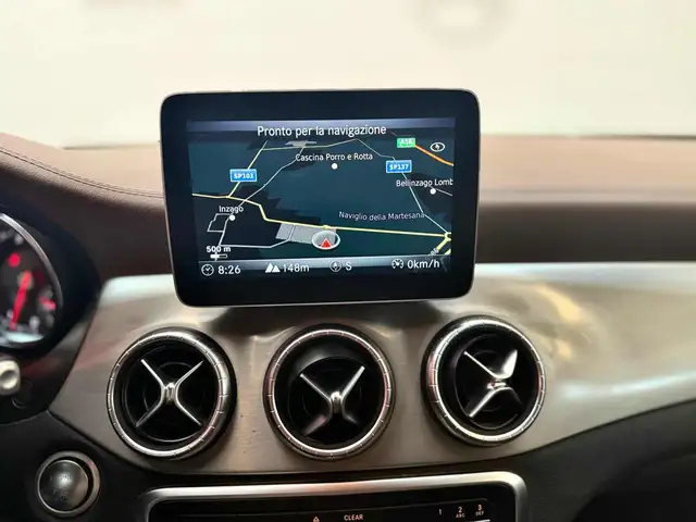 Mercedes-Benz Cla view 16