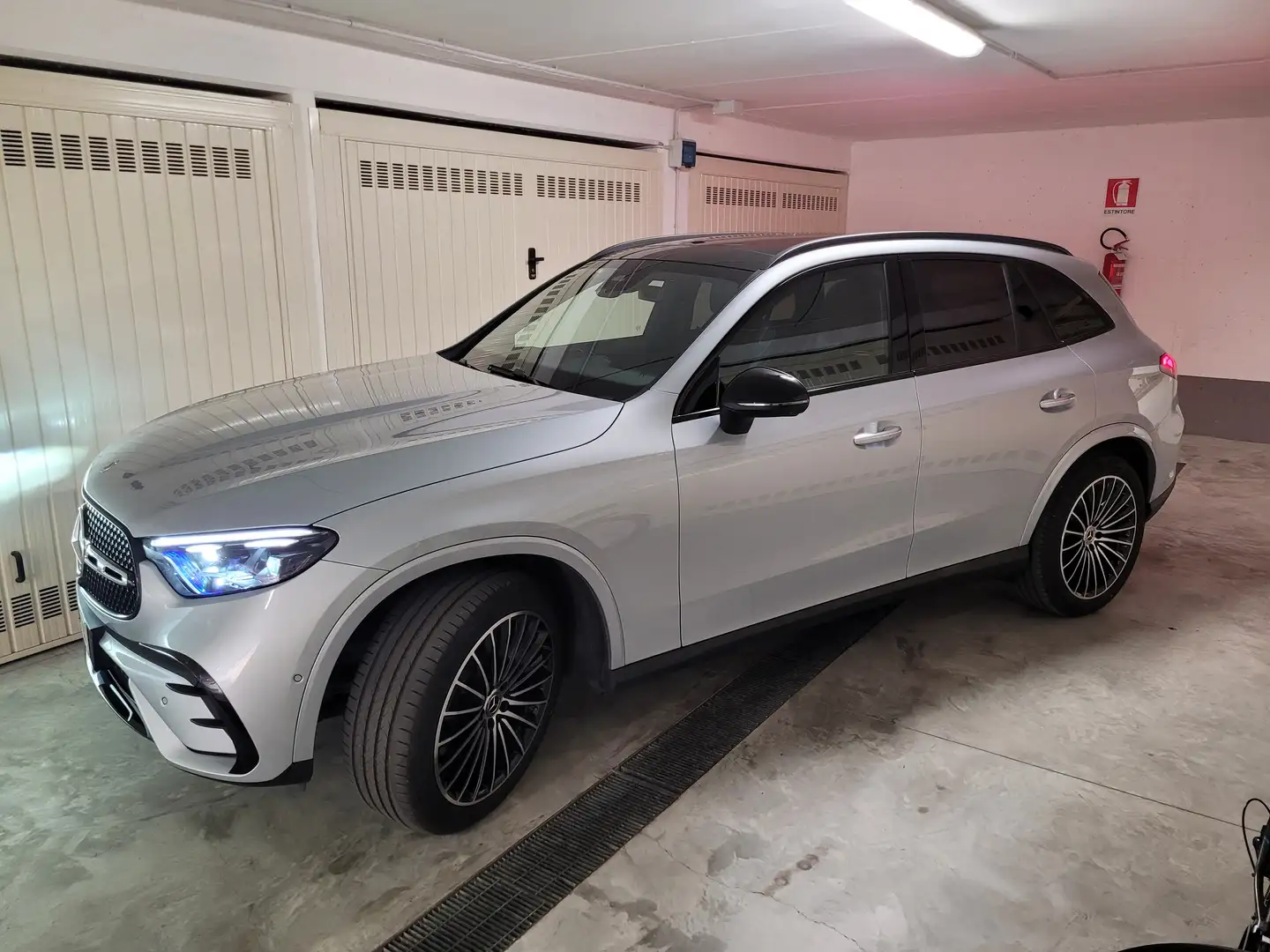 Mercedes-Benz GLC 220 GLC - X254d AMG Line Premium Plus 4matic auto Argento - 2