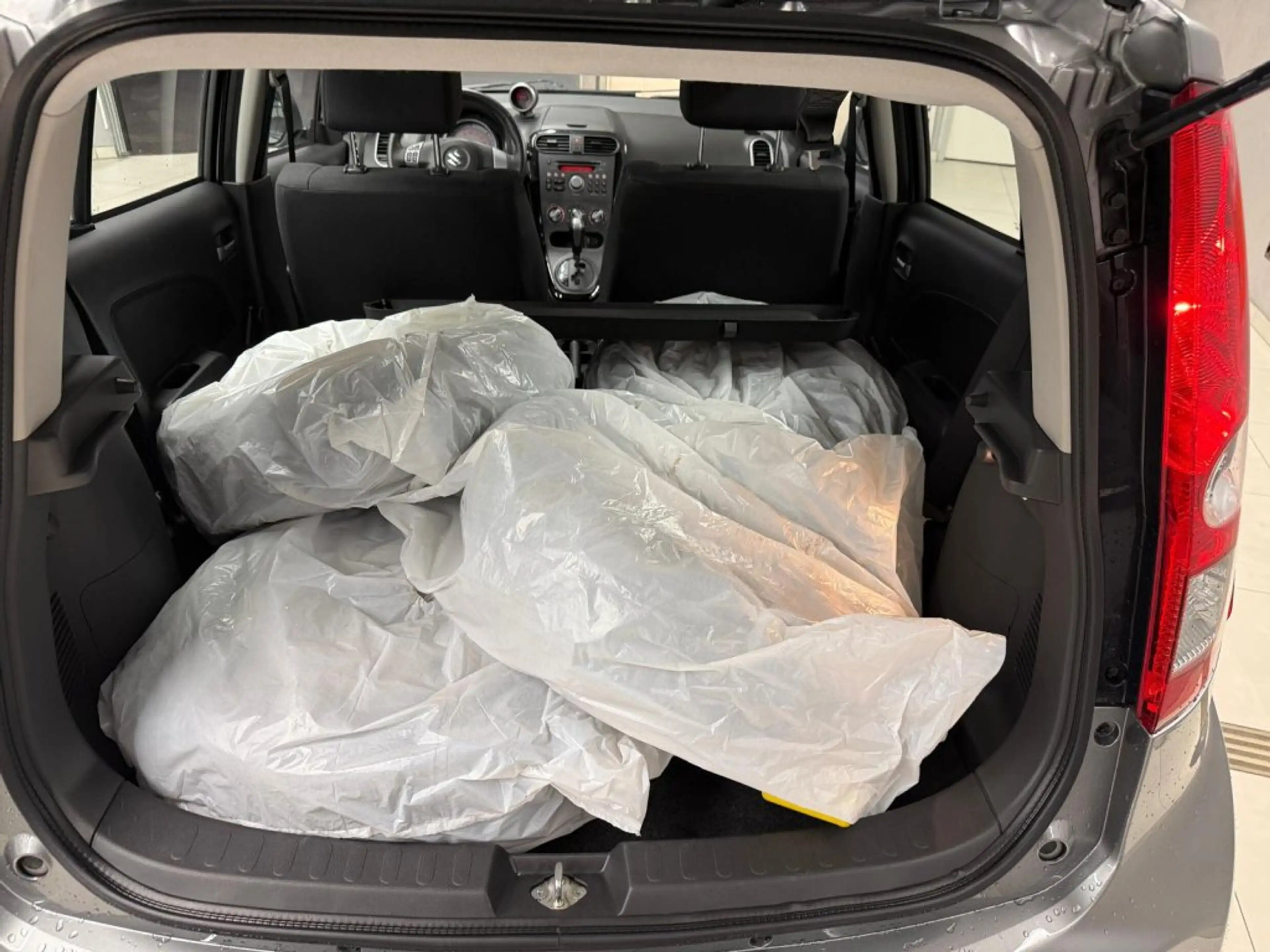 Suzuki Splash 1.2 GLS 5DR AT special — photo 7