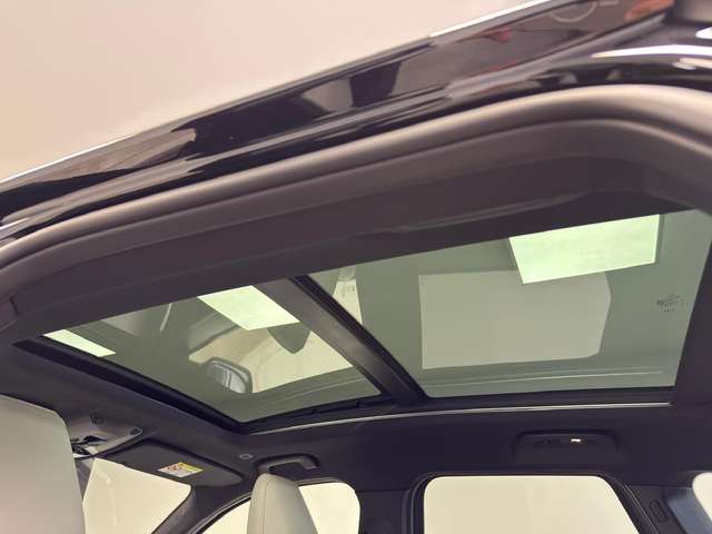 BMW X1 — photo 16