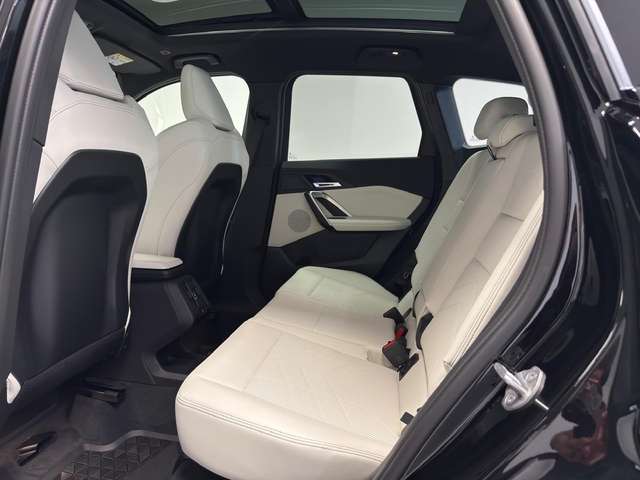 BMW X1 — photo 15