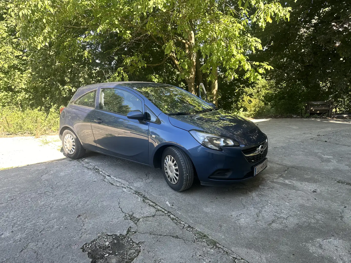 Opel Corsa - 1