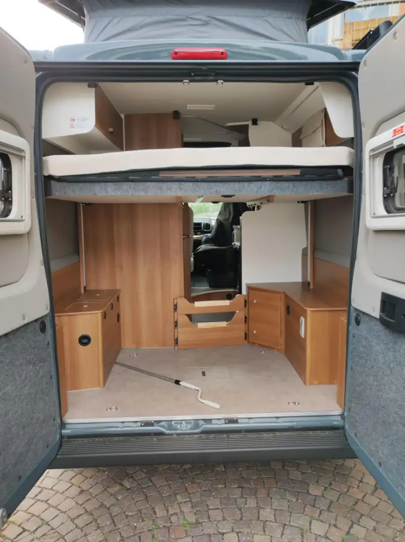VanTourer 540D automatico Grigio - 2