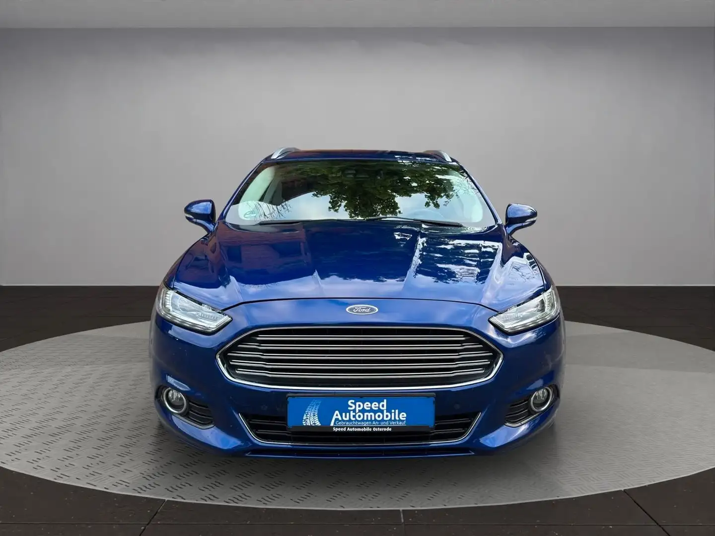 Ford Mondeo Turnier Titanium*Navi/PDC/Lane/Xenon* Blauw - 2