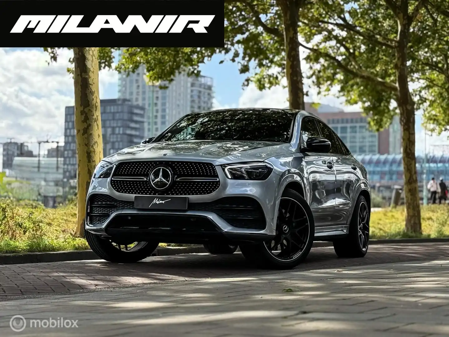 Mercedes-Benz GLE 350 e 4MATIC AMG Line |Pano |Memory |HUD Grau - 1