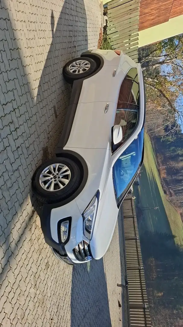 Hyundai SANTA FE SantaFe2,2 CRDi 4WD PlatinAut. SUV/Geländewagen Weiß - 2