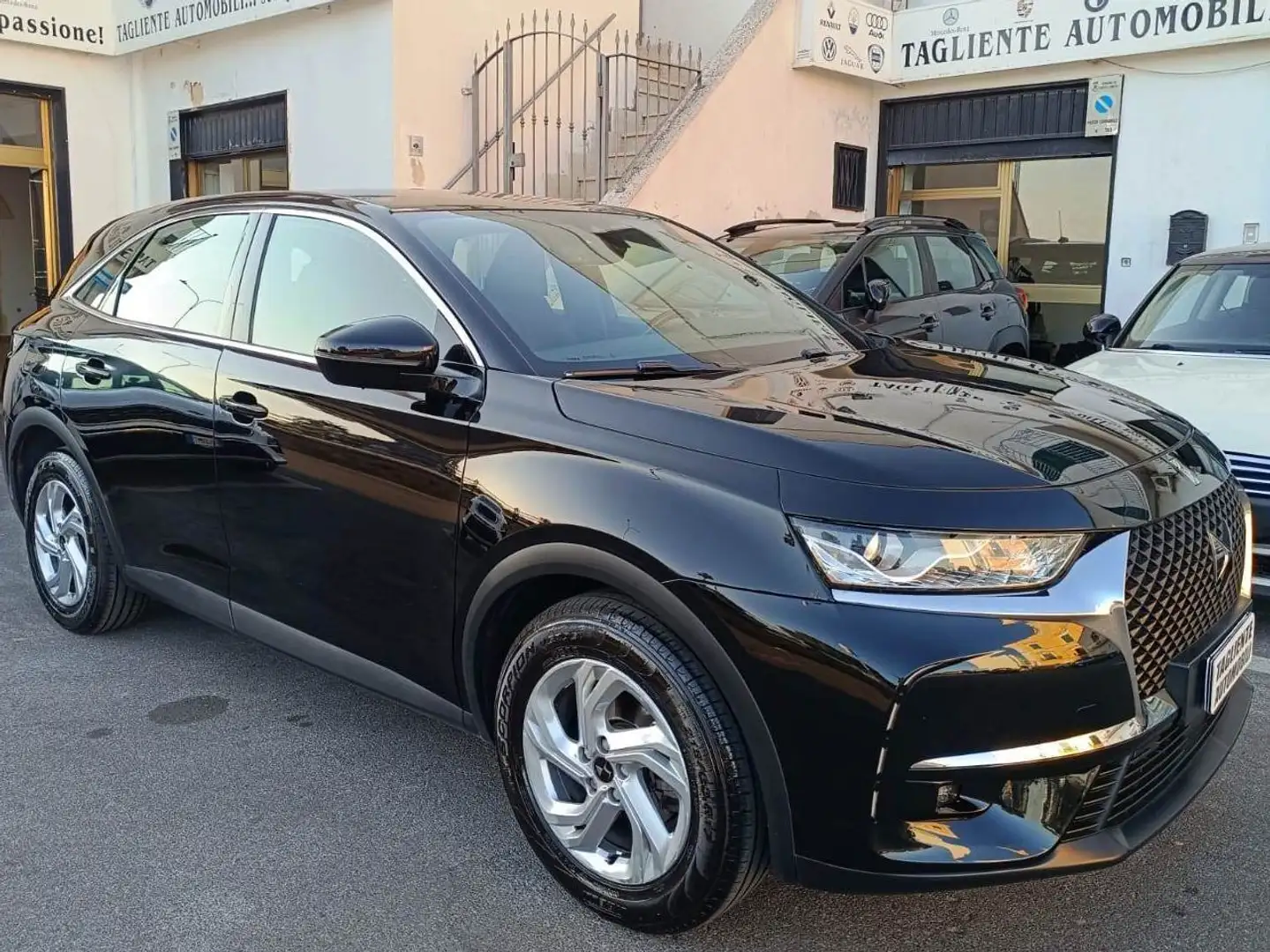 DS Automobiles DS 7 Crossback DS7 Crossback 1.5 bluehdi So Chic 130cv Schwarz - 1