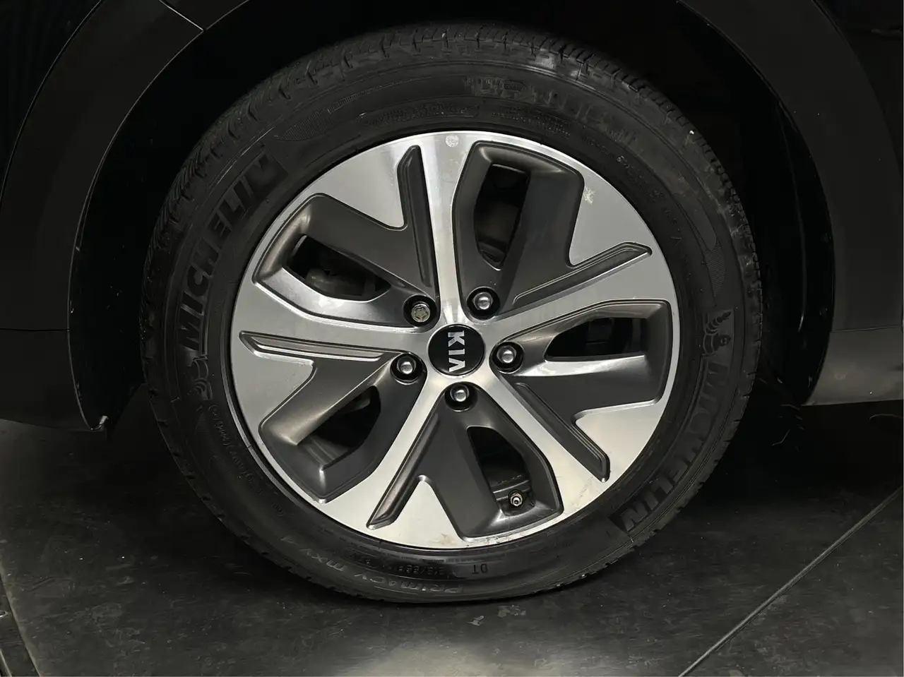 Kia Niro снимка Kia Niro