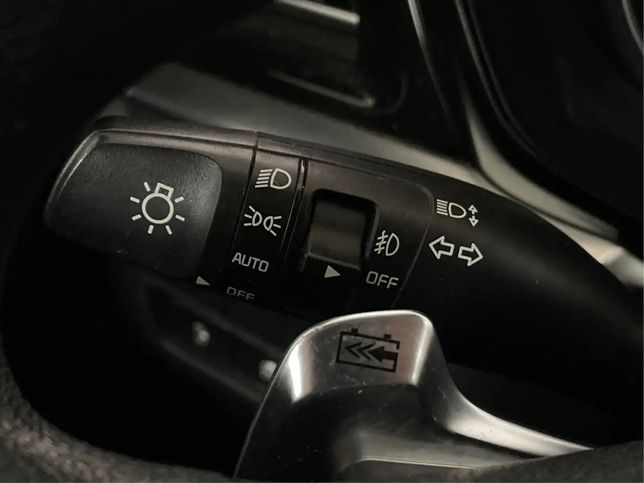 Kia Niro снимка Kia Niro