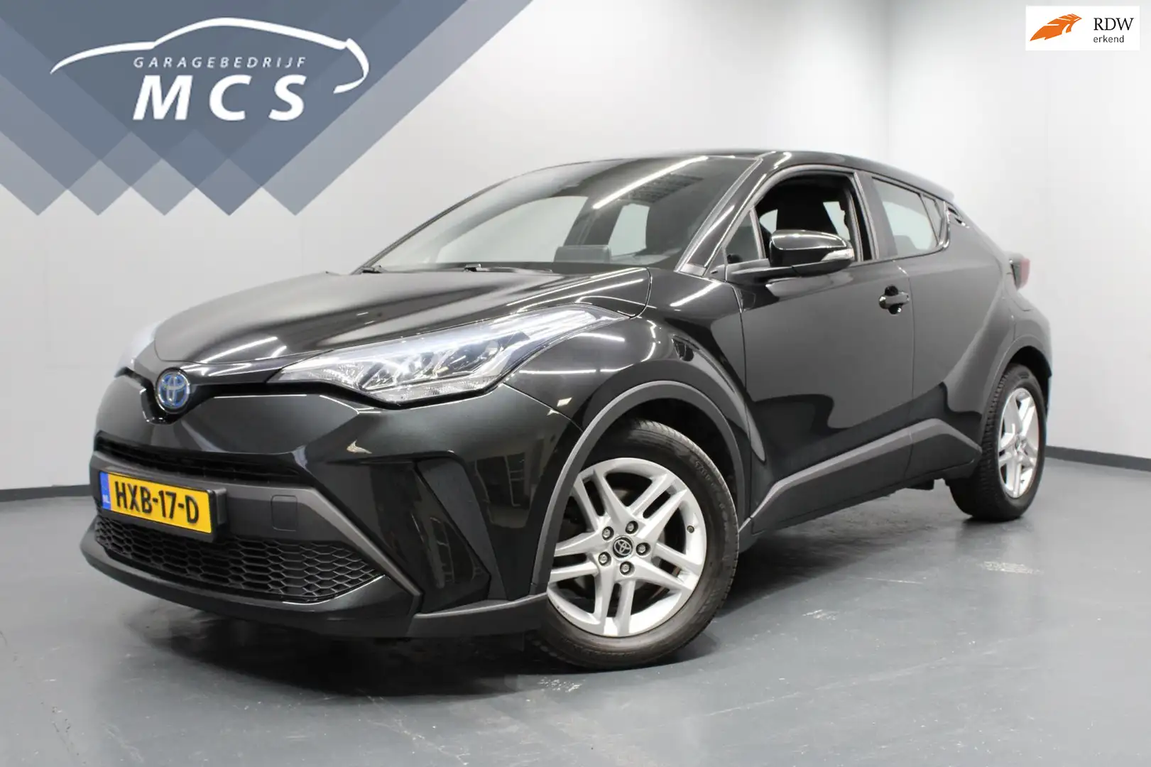 Toyota C-HR 1.8 Hybrid Active / Navi / Airco / Camera Zwart - 1