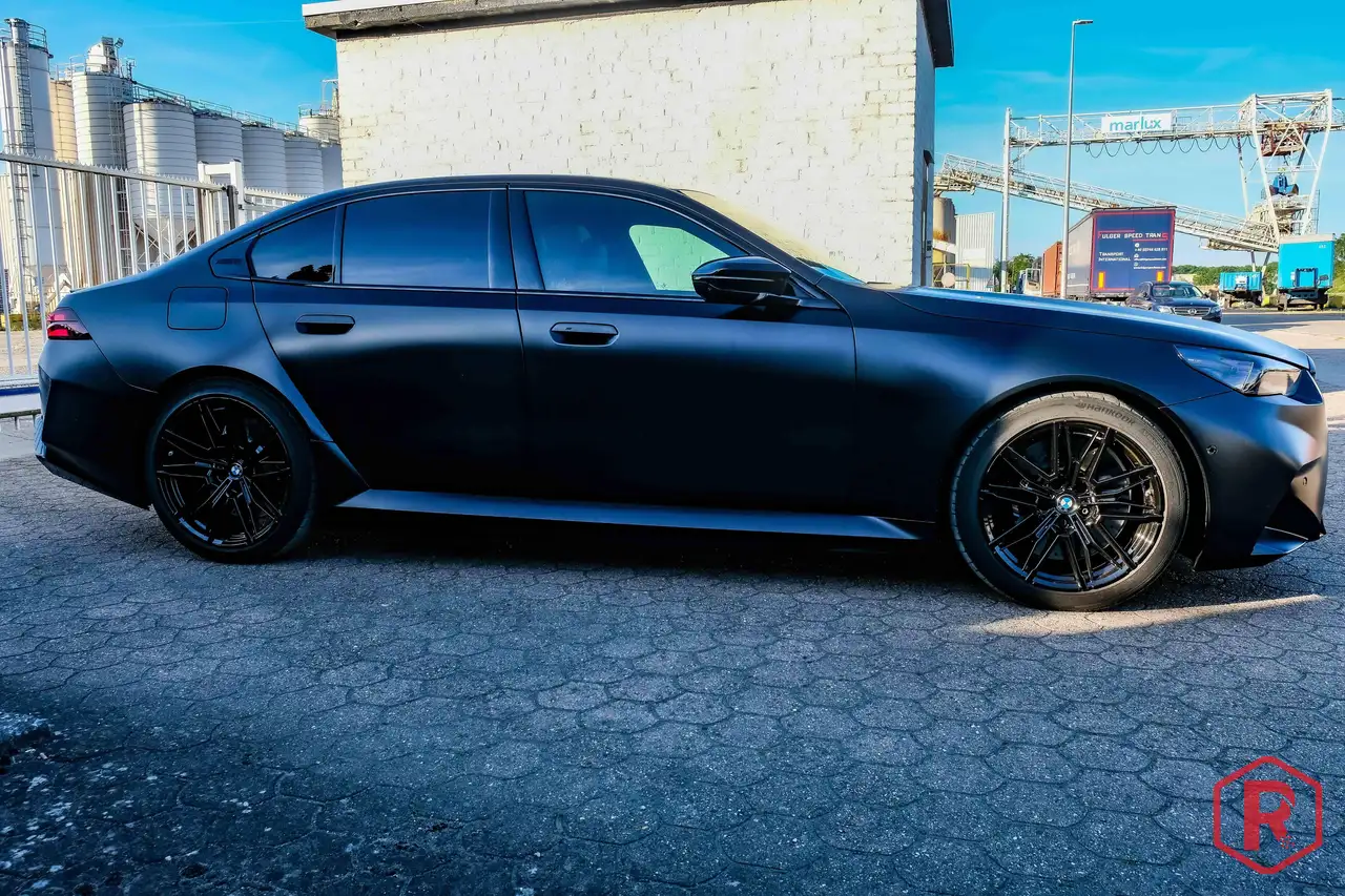 BMW M5 4.4 V8 727pk PPF B&W BTWwagen Garantie, миниатюра 8
