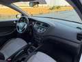 Hyundai i20 1,25 Life ID:125 Weiß - thumbnail 8
