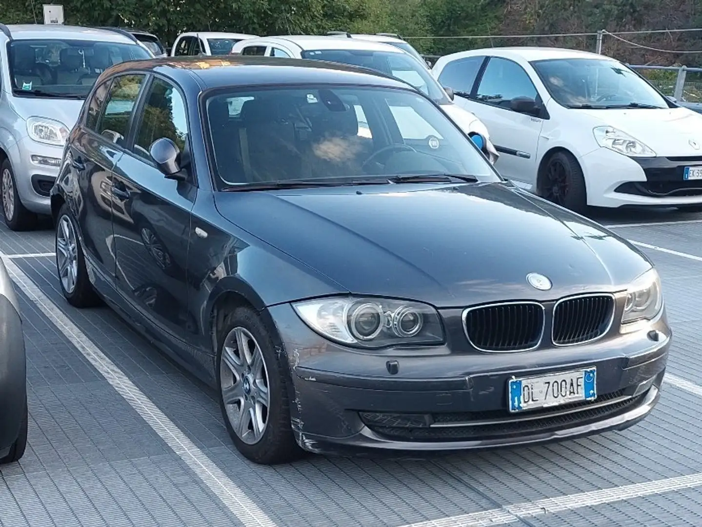 BMW 120 120d 5p Eletta dpf Šedá - 2