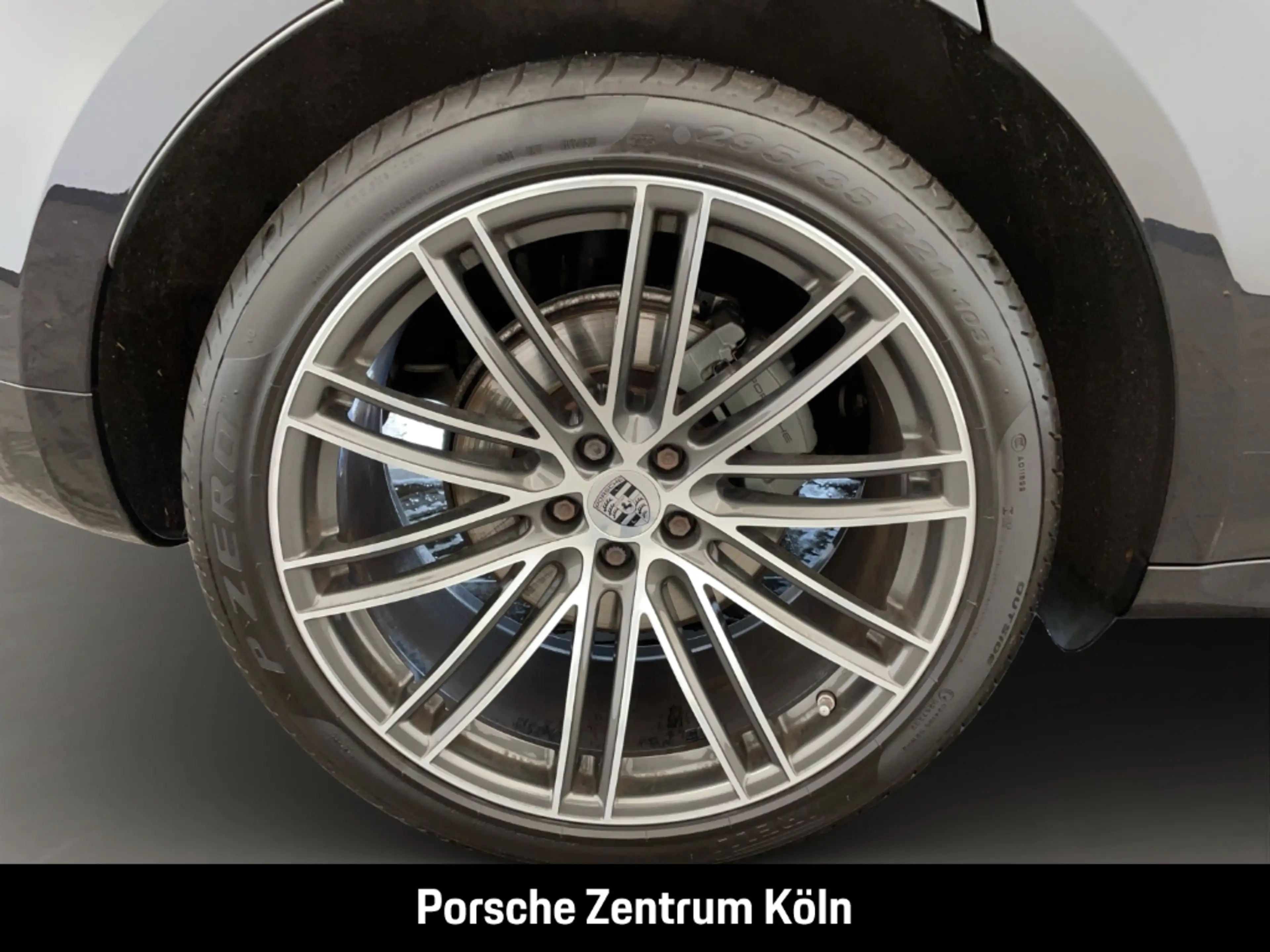 Porsche Macan S BOSE Luftfederung Sitzbelüftung PASM — photo 10