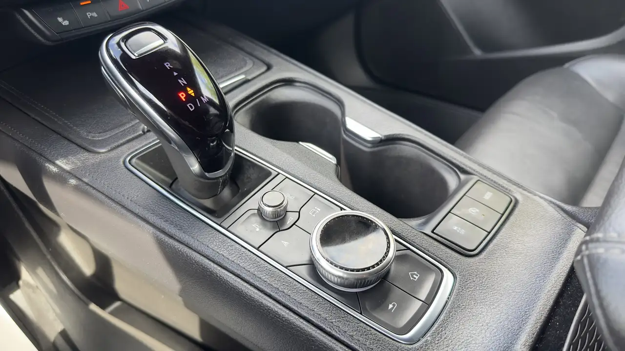 Cadillac XT4 снимка Cadillac XT4